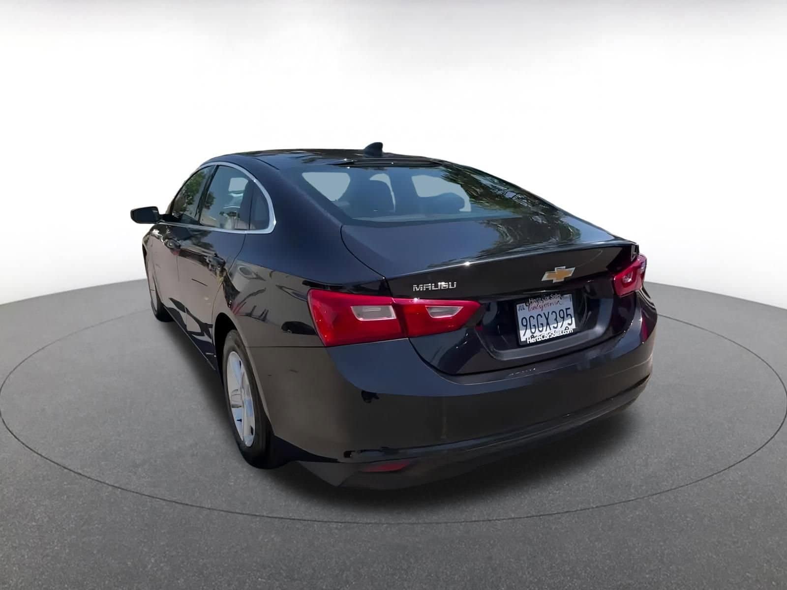 Thumbnail: 2023 Chevrolet Malibu - 11
