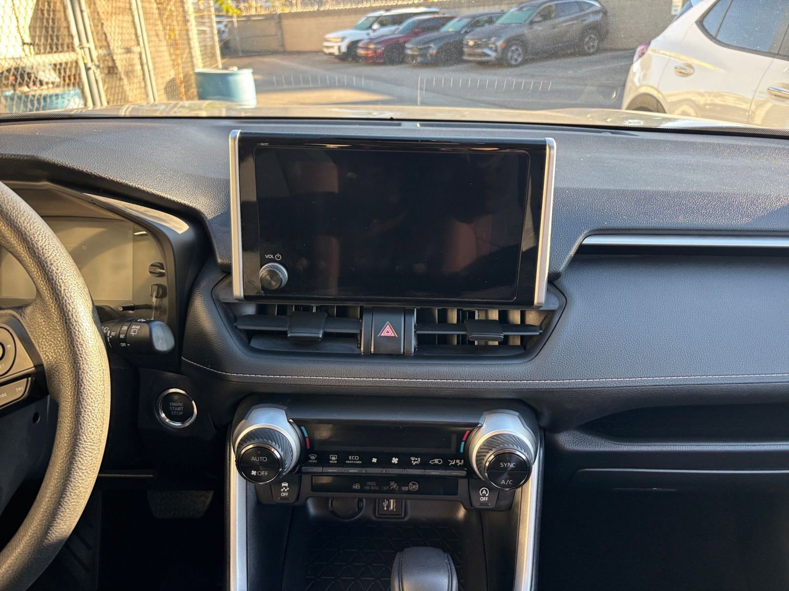 Thumbnail: 2025 Toyota RAV4 - 18