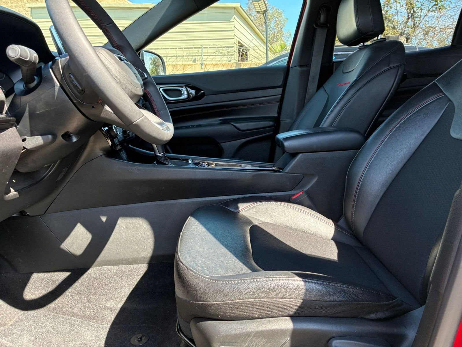 Thumbnail: 2025 Jeep Compass - 27