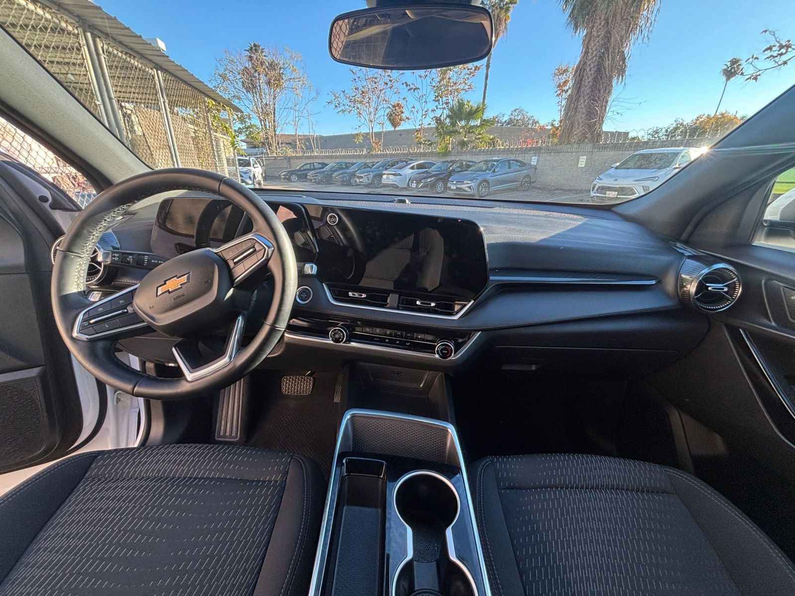 Thumbnail: 2025 Chevrolet Equinox - 33