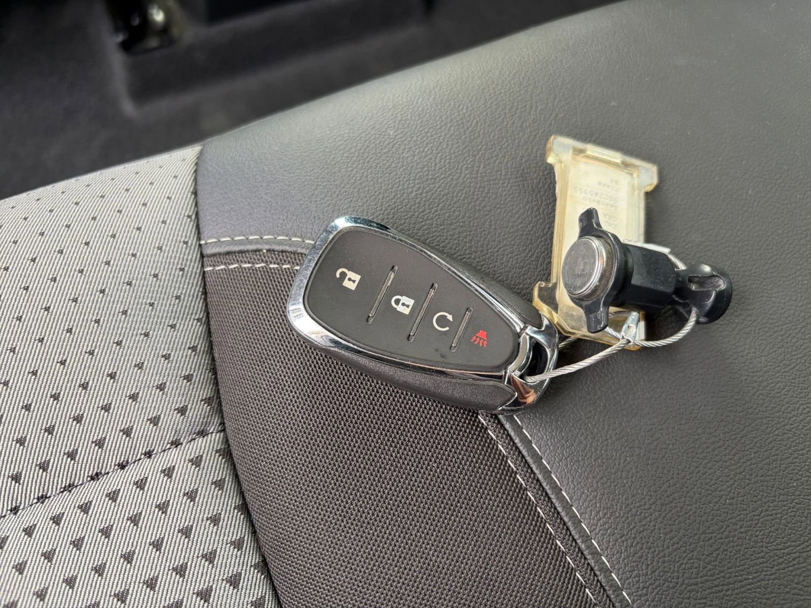 Thumbnail: 2025 Chevrolet Trax - 21