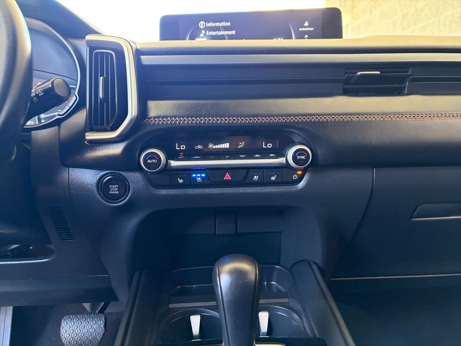 Thumbnail: 2026 Mazda CX-50 - 19