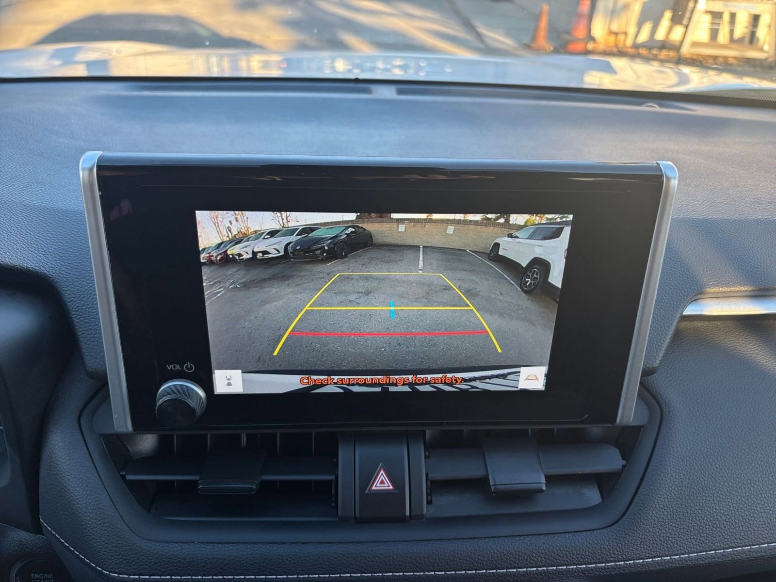 Thumbnail: 2025 Toyota RAV4 - 17