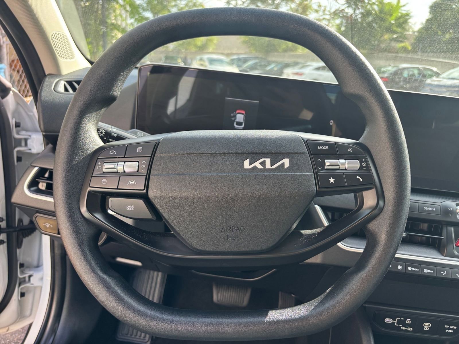 Thumbnail: 2025 Kia K4 - 28