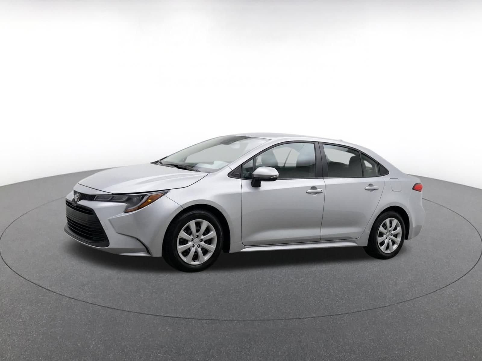Thumbnail: 2025 Toyota Corolla - 3