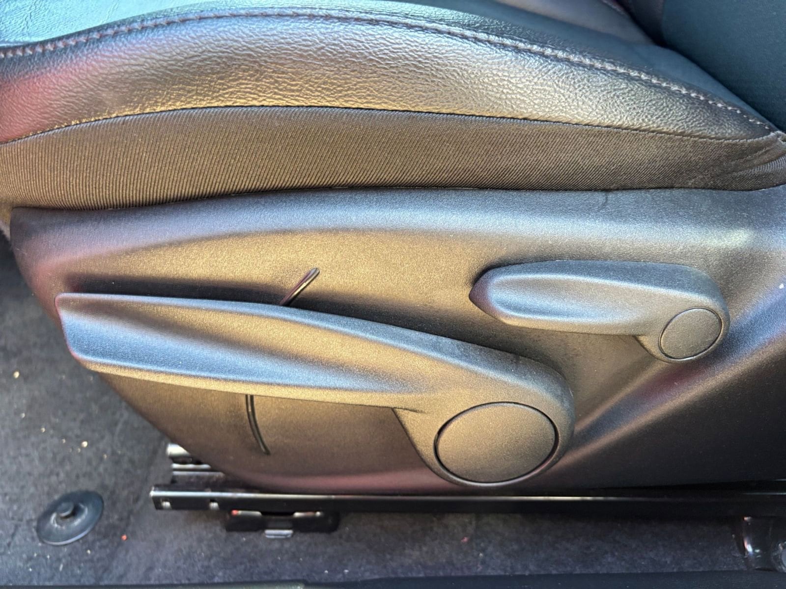 Thumbnail: 2025 Jeep Compass - 23