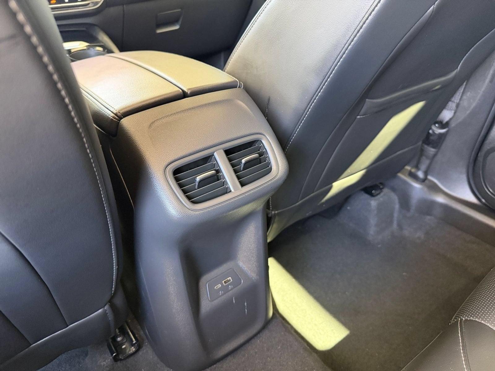 Thumbnail: 2024 Buick Envision - 24
