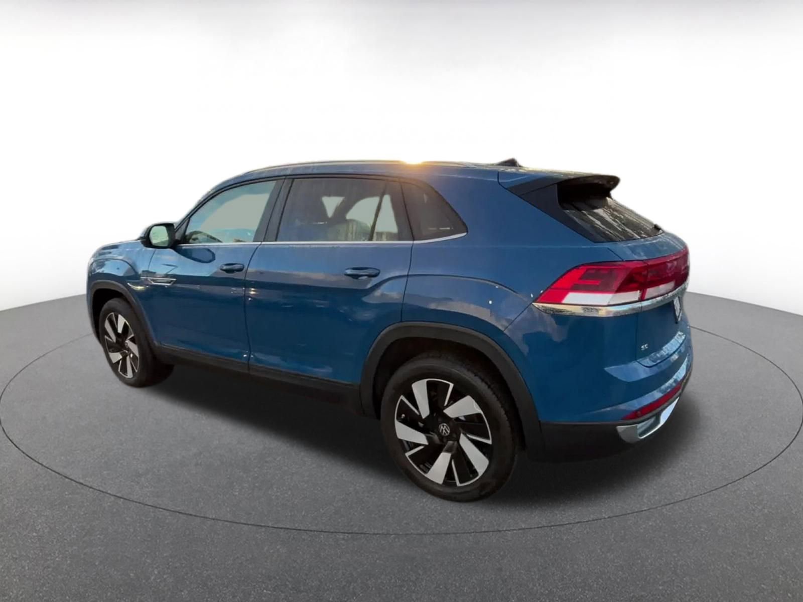 Thumbnail: 2025 Volkswagen Atlas - 10