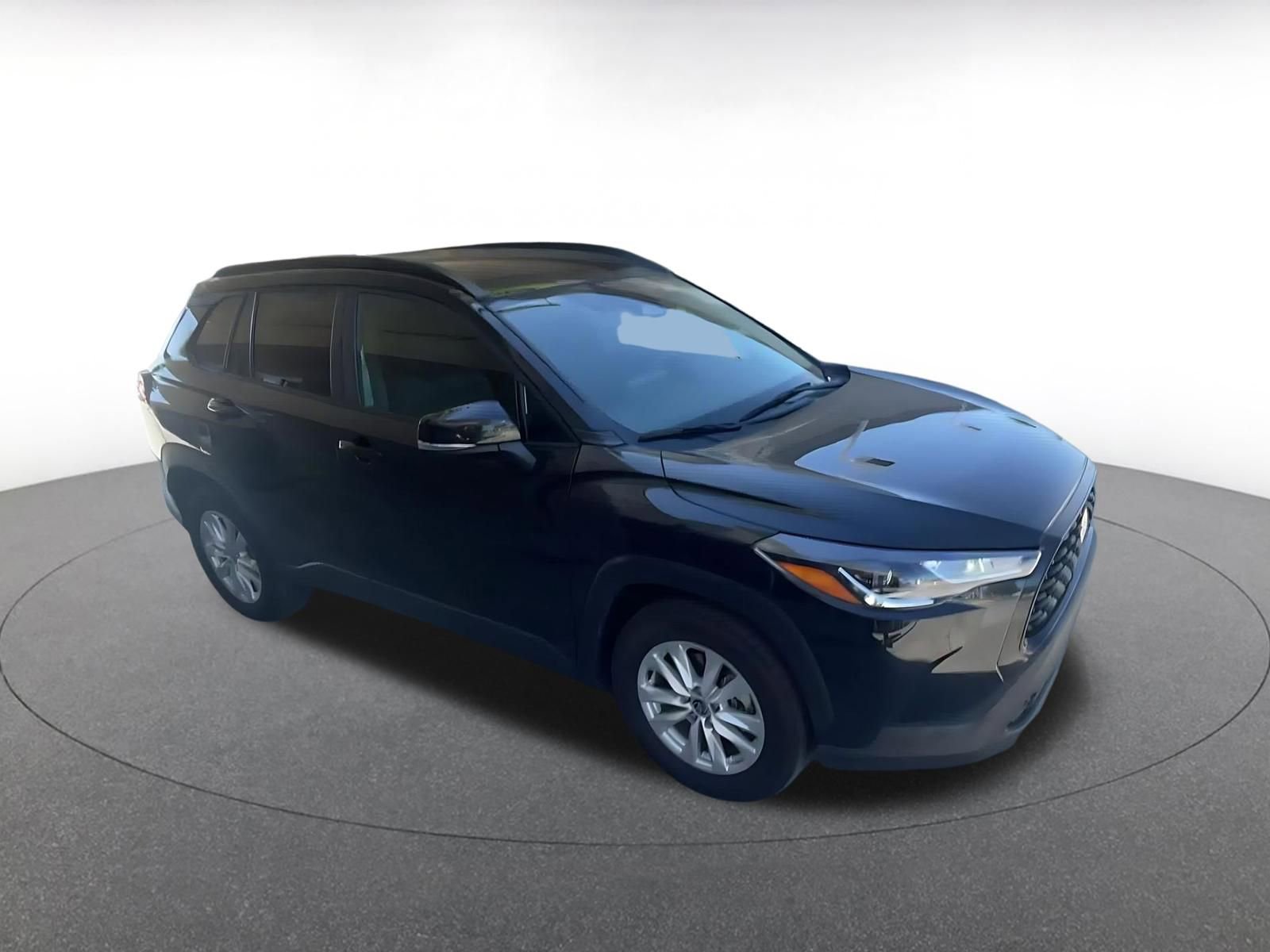 Thumbnail: 2025 Toyota Corolla Cross - 2