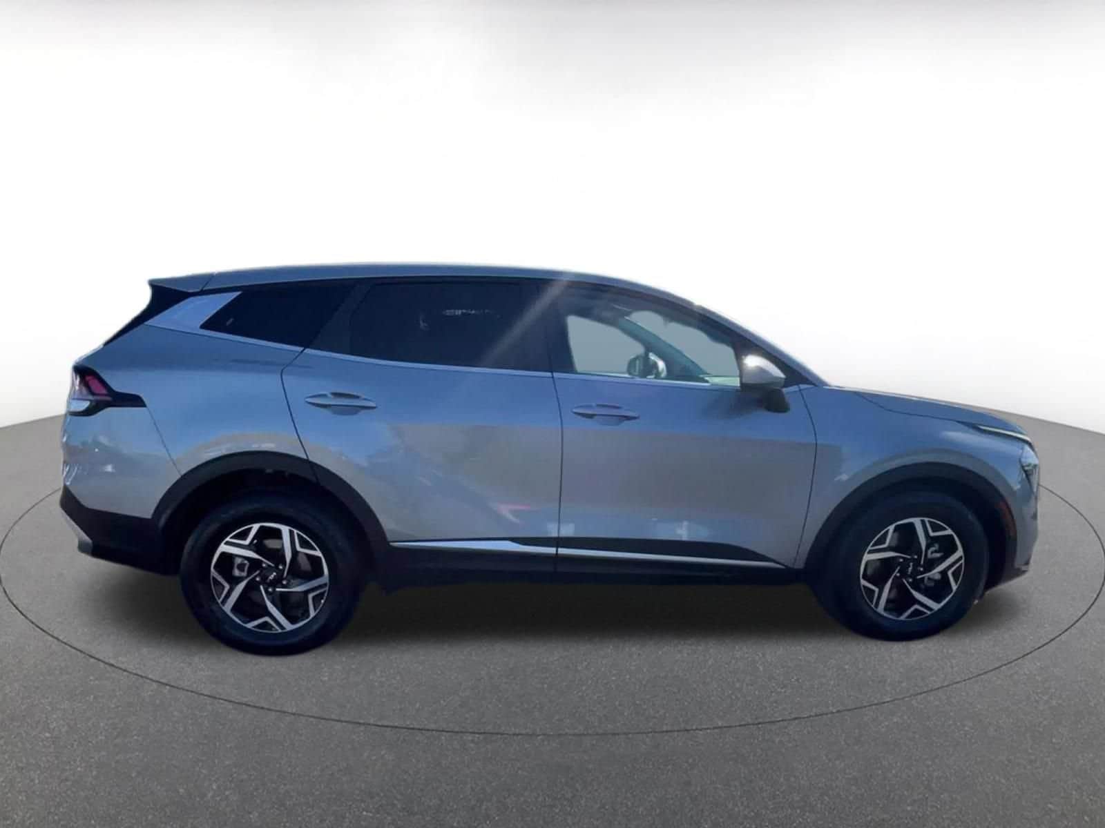 Thumbnail: 2025 Kia Sportage - 16