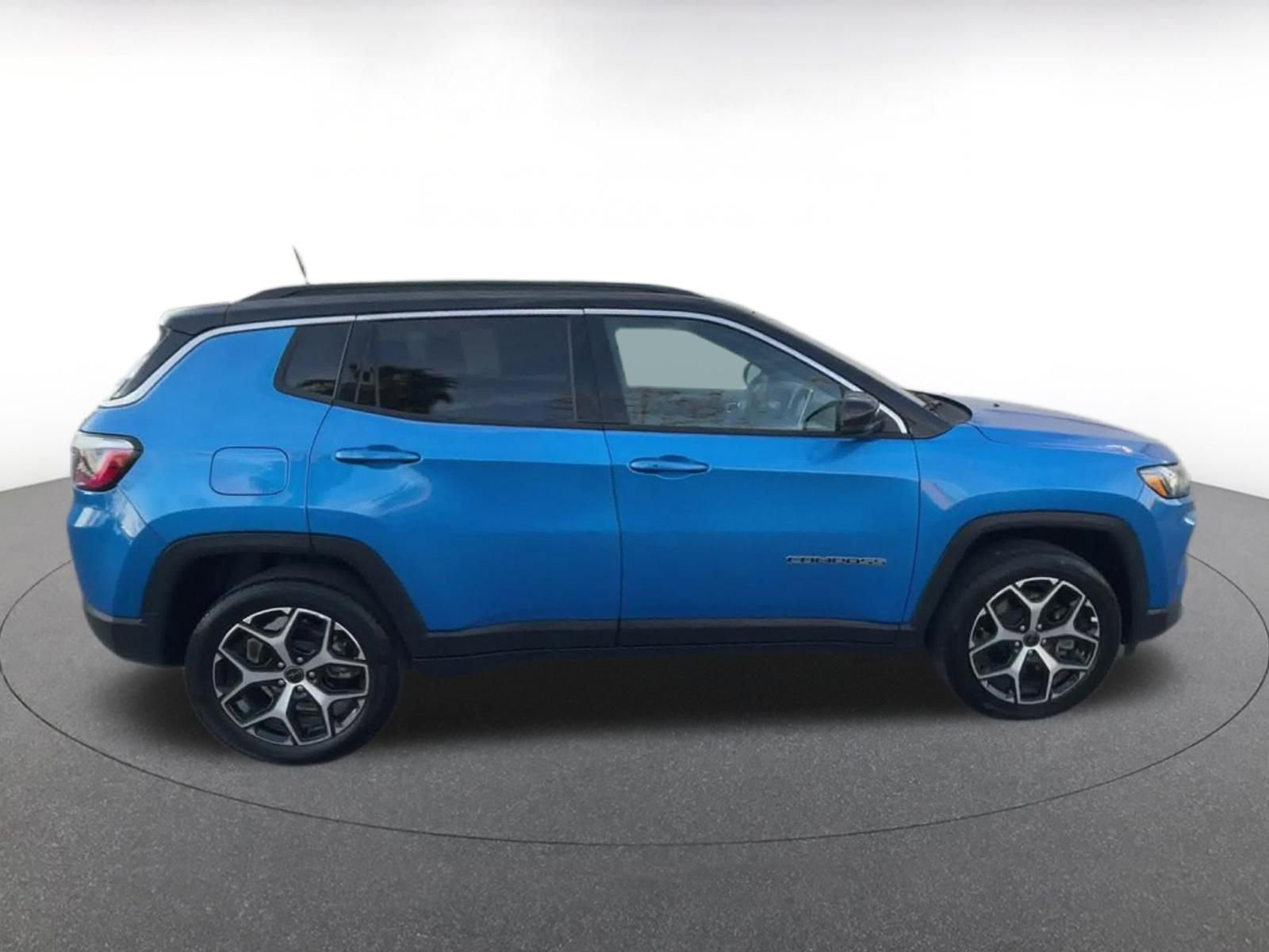 Thumbnail: 2025 Jeep Compass - 16
