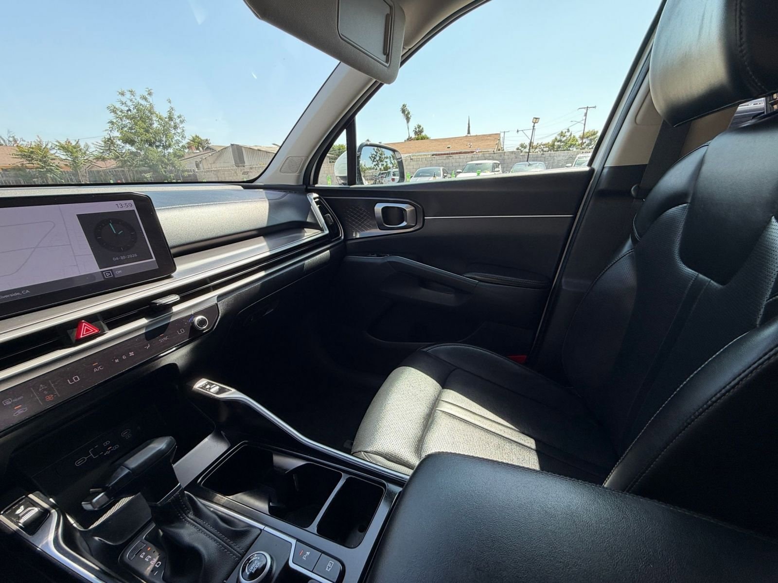 Thumbnail: 2024 Kia Sorento - 35
