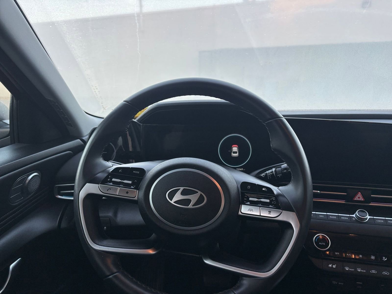 Thumbnail: 2025 Hyundai Elantra - 34