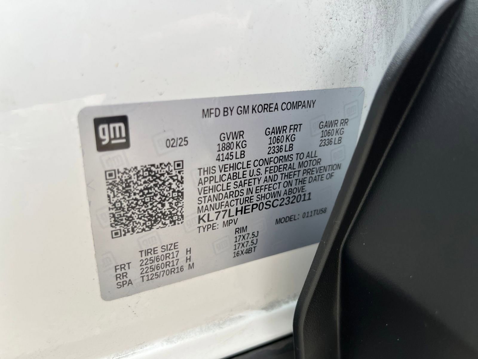 Thumbnail: 2025 Chevrolet Trax - 32