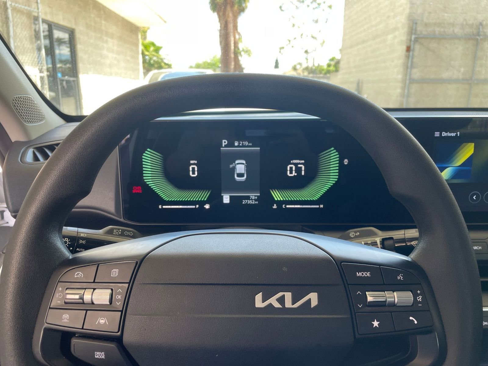 Thumbnail: 2025 Kia K4 - 35