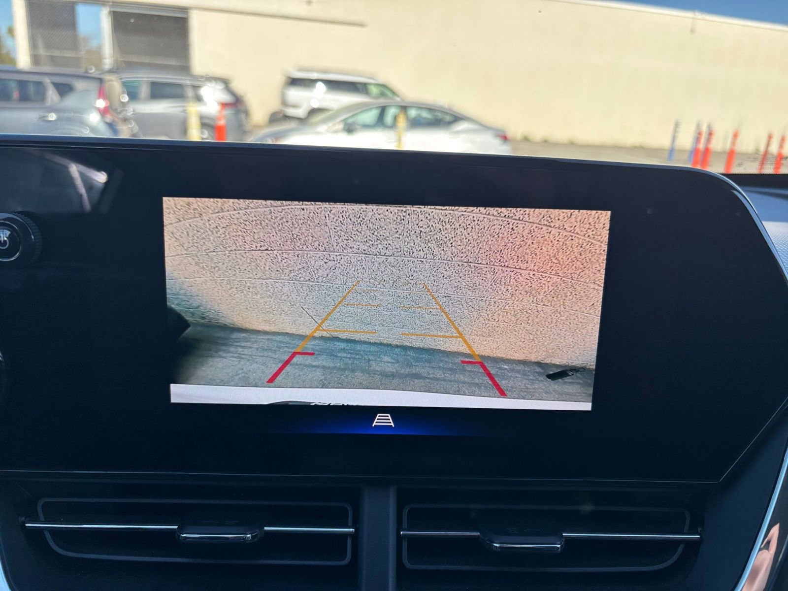 Thumbnail: 2025 Chevrolet Trax - 25