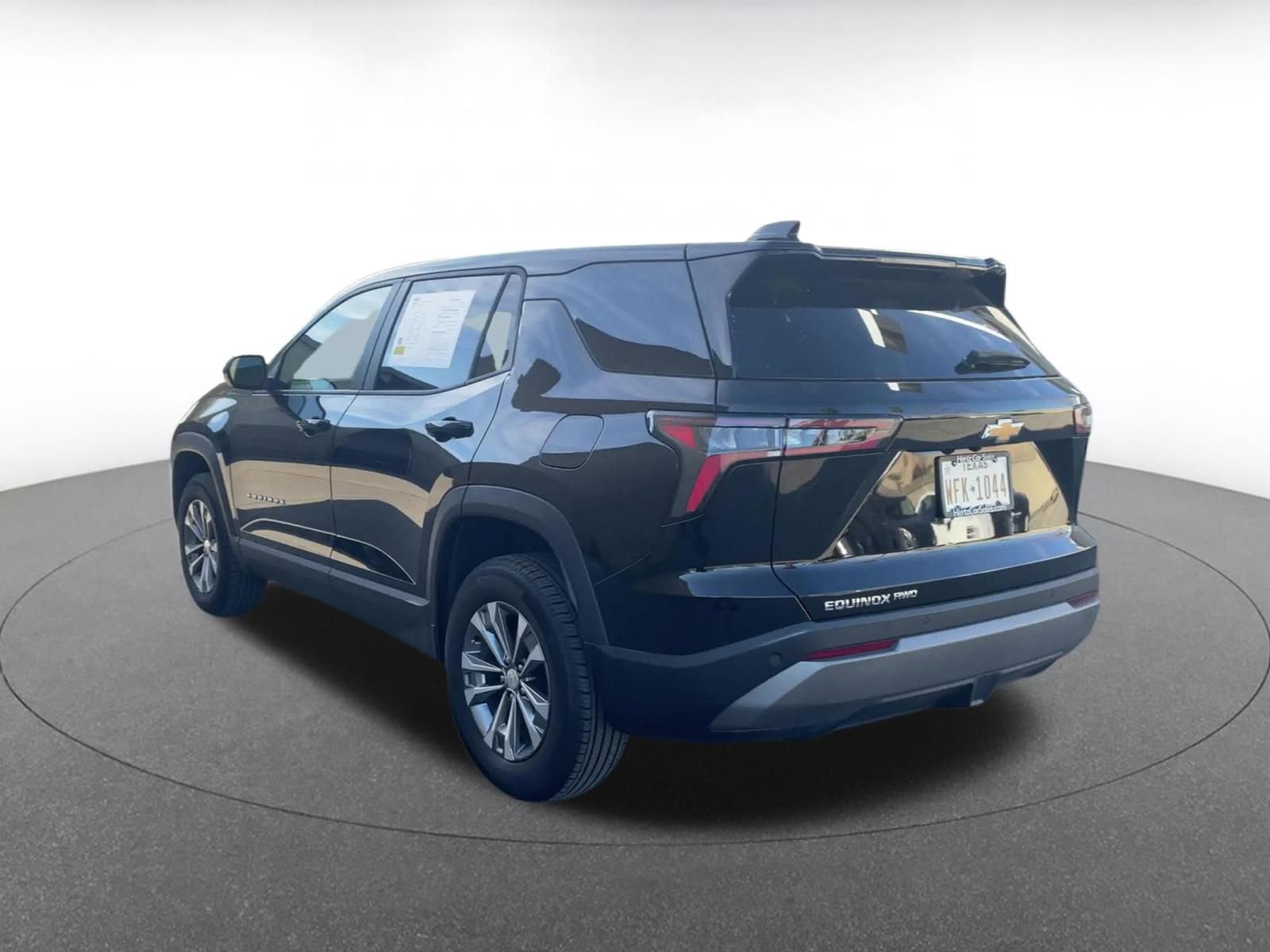 Thumbnail: 2025 Chevrolet Equinox - 10