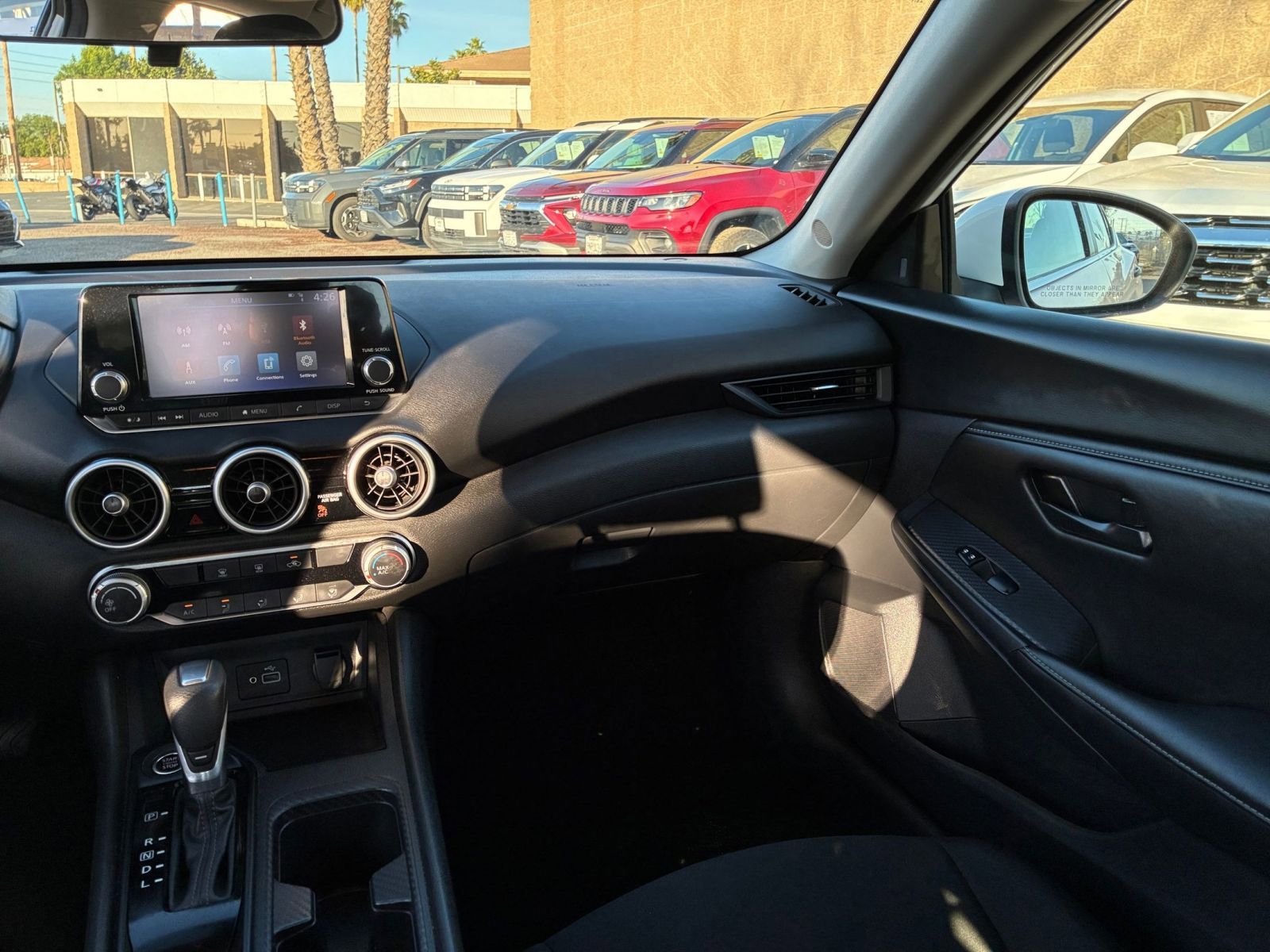 Thumbnail: 2025 Nissan Sentra - 33