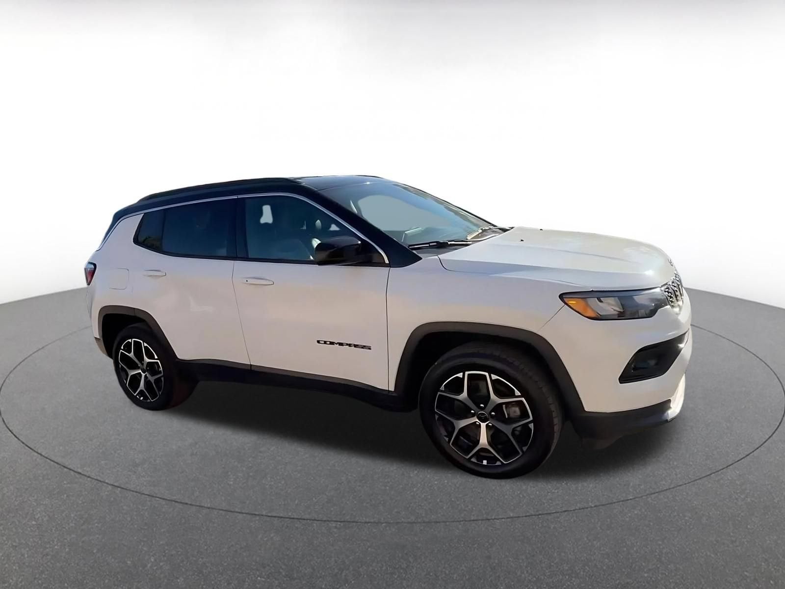 Thumbnail: 2025 Jeep Compass - 2