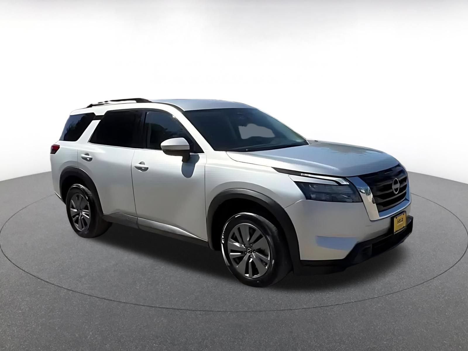 Thumbnail: 2025 Nissan Pathfinder - 2