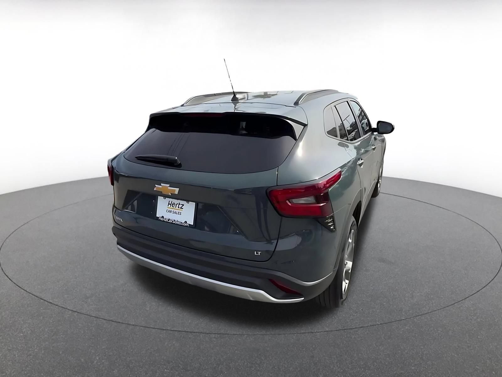 Thumbnail: 2025 Chevrolet Trax - 15
