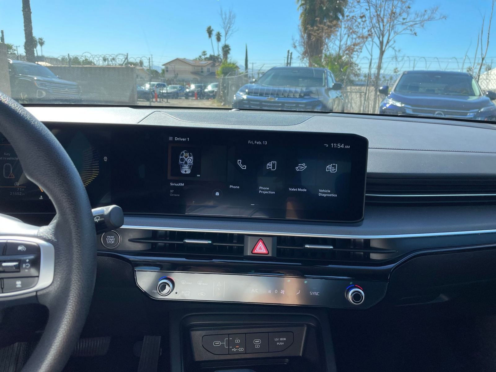 Thumbnail: 2025 Kia K5 - 17