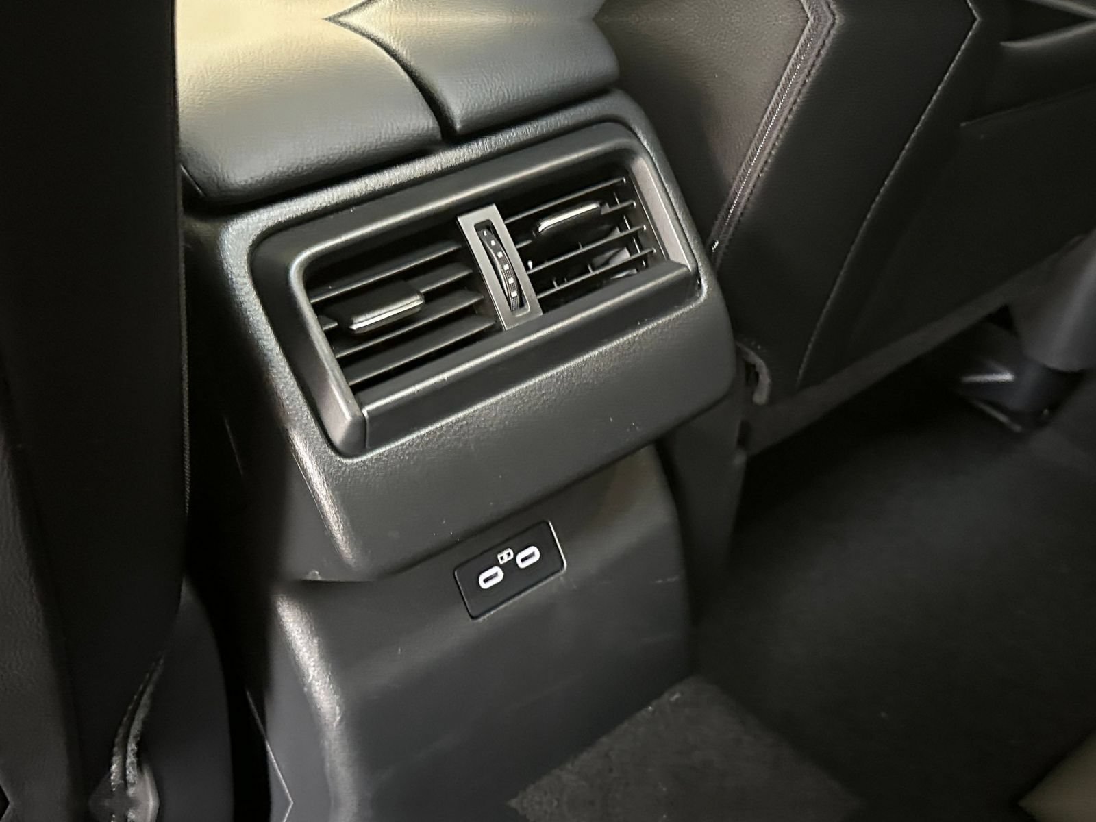 Thumbnail: 2026 Mazda CX-50 - 24