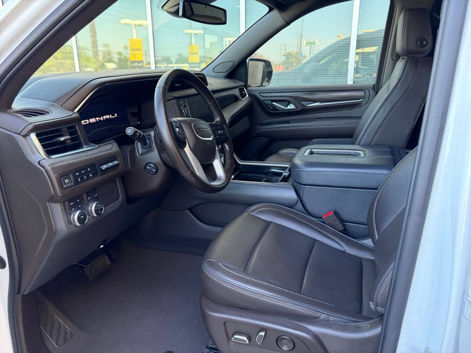 Thumbnail: 2023 GMC Yukon - 28