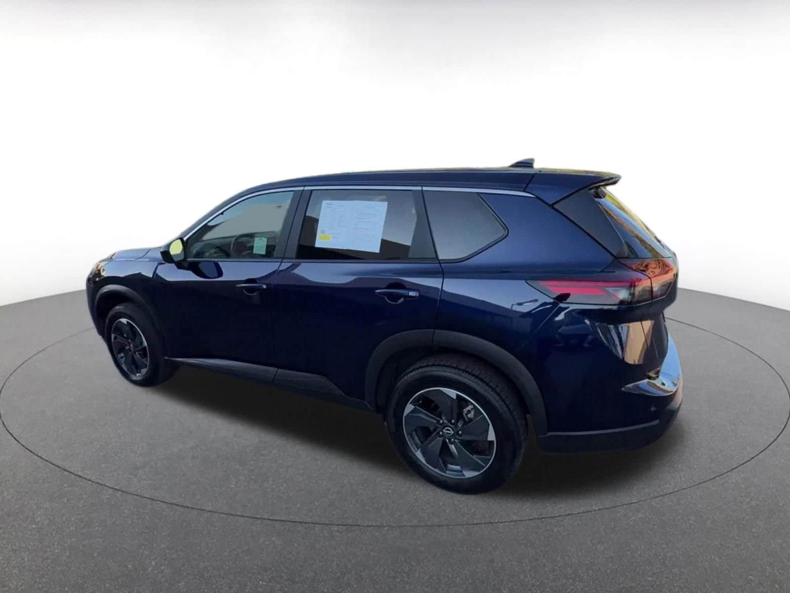 Thumbnail: 2025 Nissan Rogue - 10