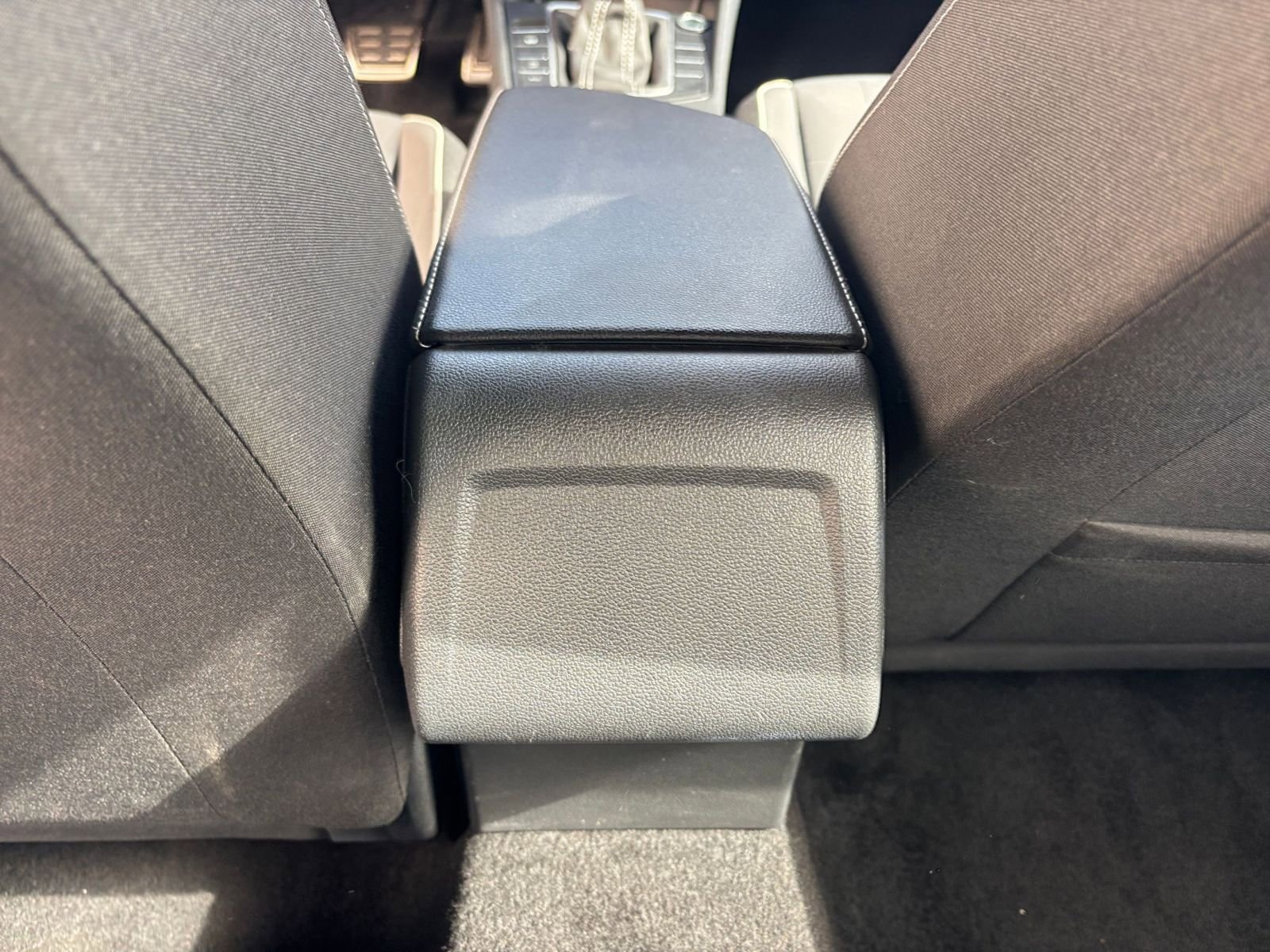 Thumbnail: 2025 Volkswagen Jetta - 24