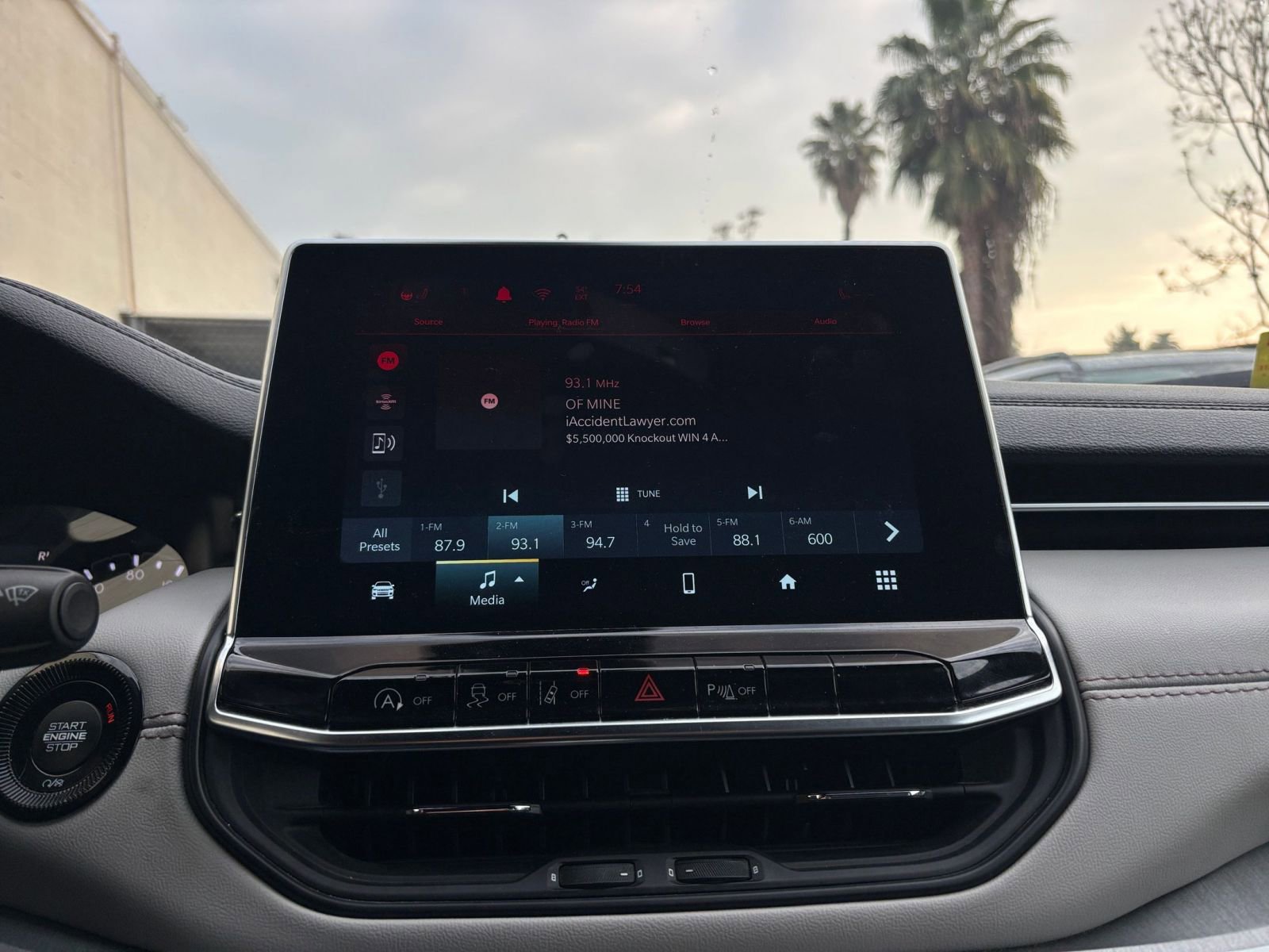 Thumbnail: 2025 Jeep Compass - 21