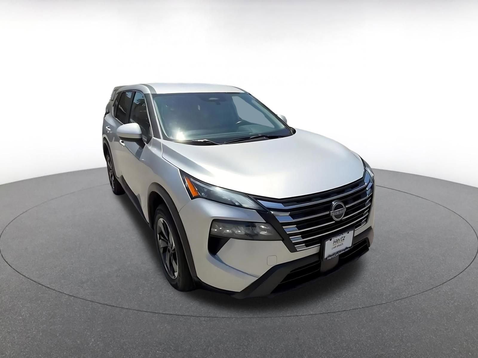 Thumbnail: 2025 Nissan Rogue - 3