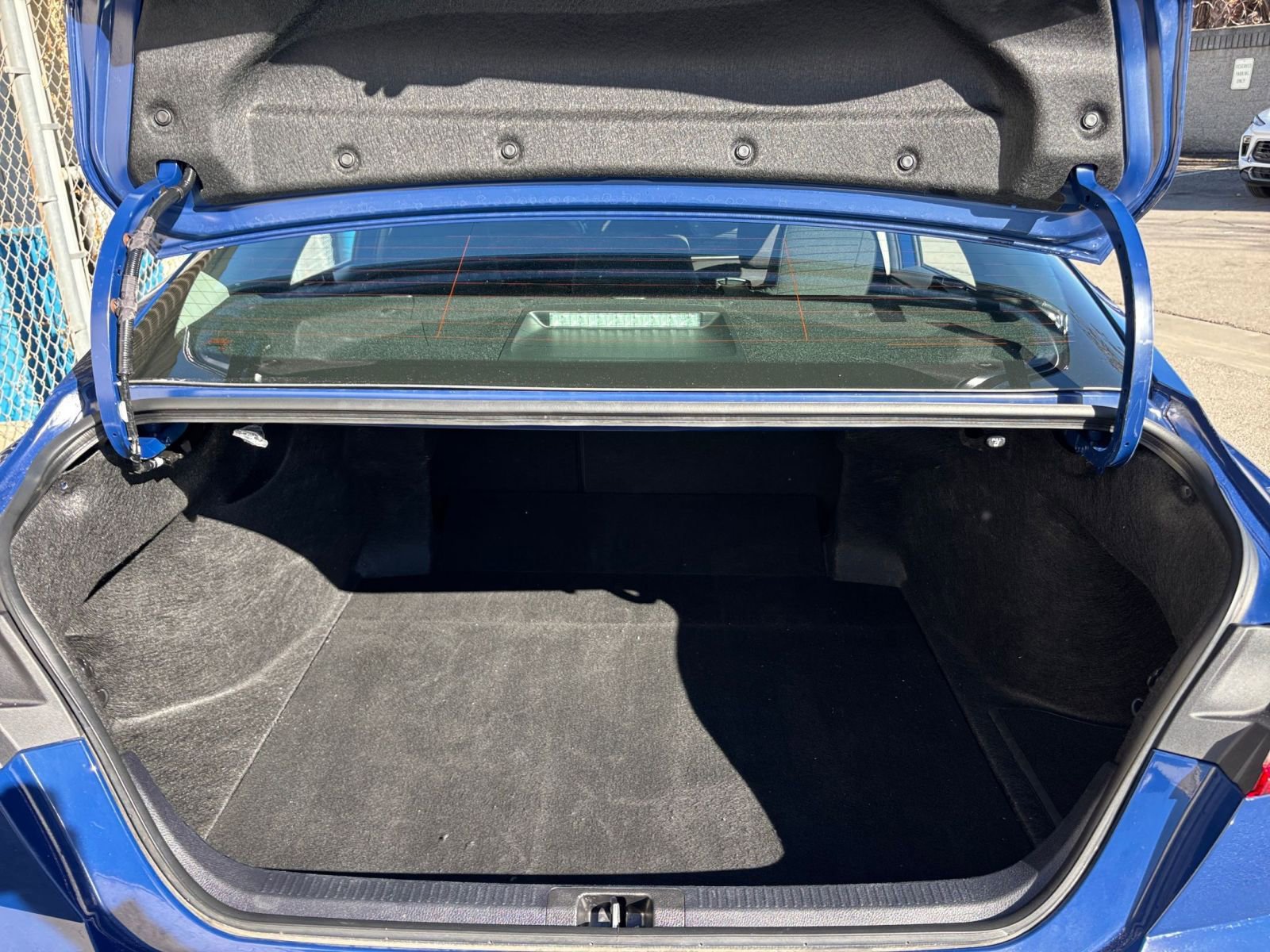 Thumbnail: 2025 Toyota Camry - 31