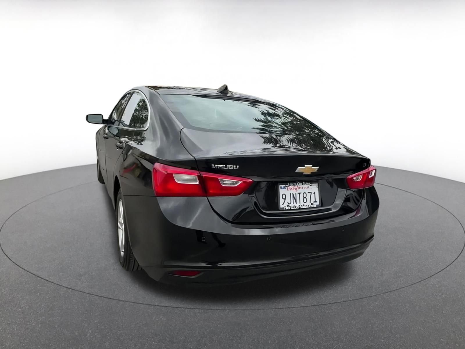 Thumbnail: 2024 Chevrolet Malibu - 11