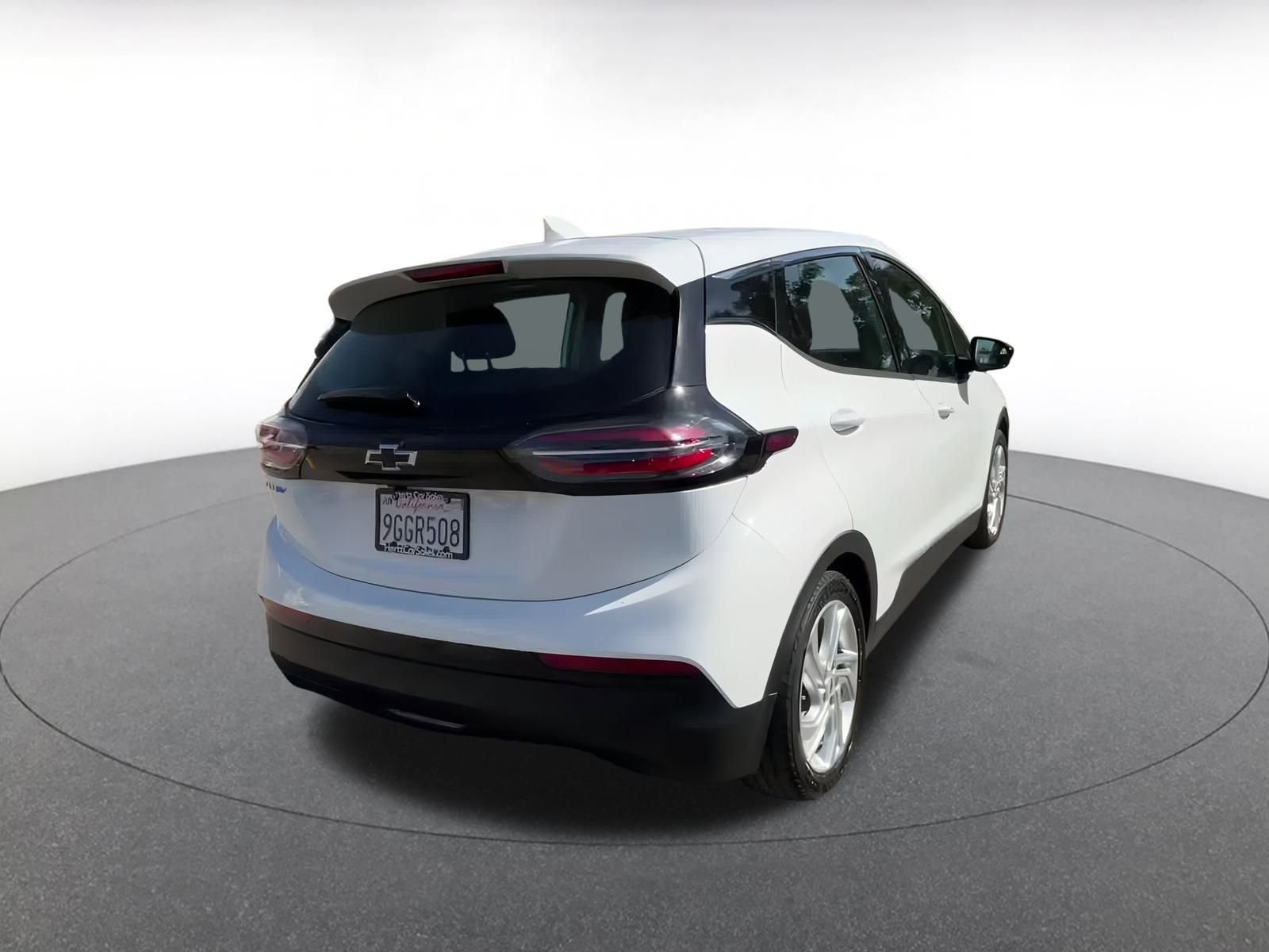 Thumbnail: 2023 Chevrolet Bolt EV - 14