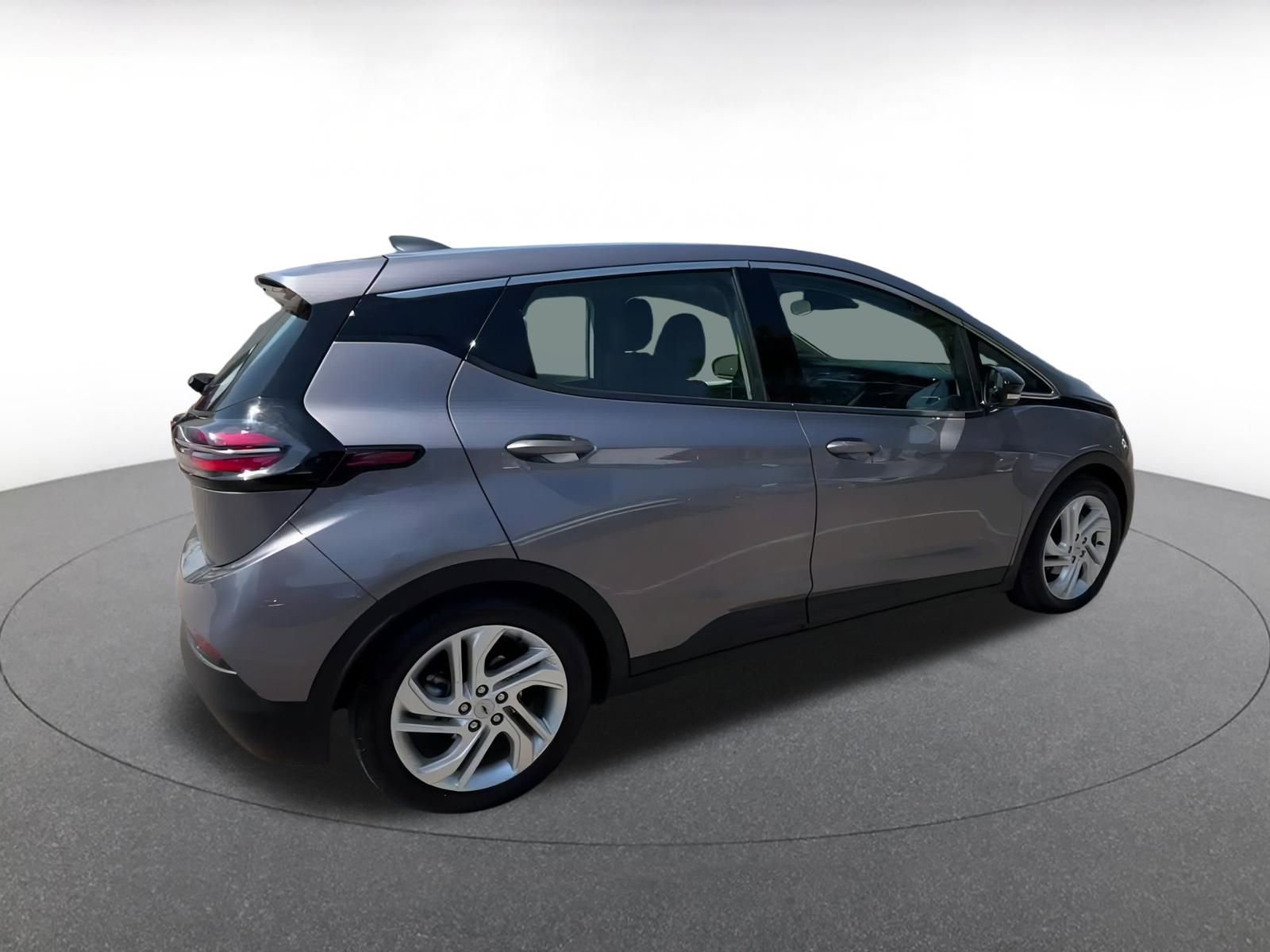 Thumbnail: 2023 Chevrolet Bolt EV - 15