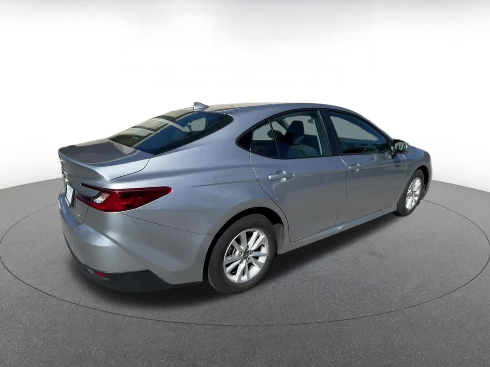 Thumbnail: 2025 Toyota Camry - 15