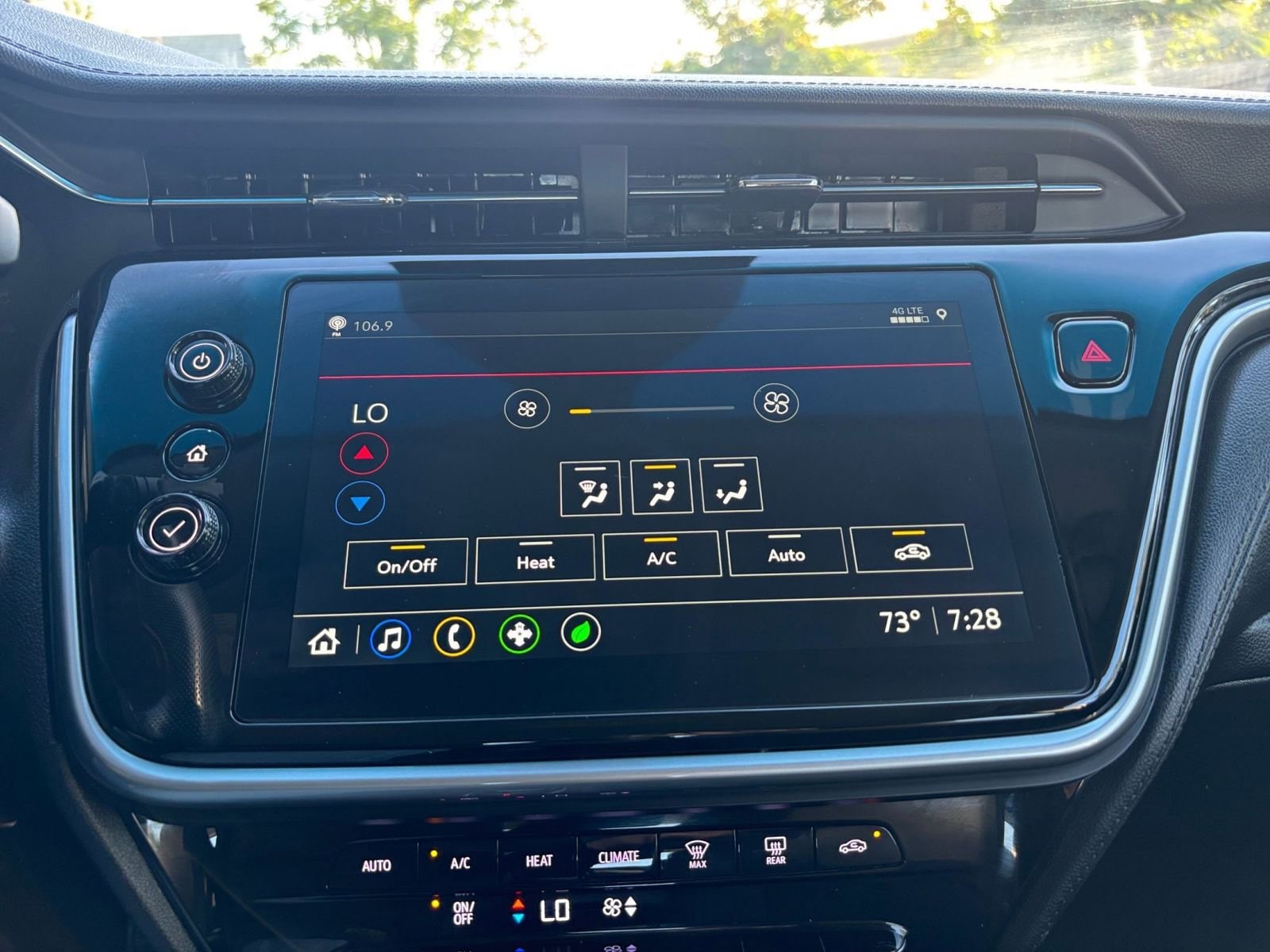 Thumbnail: 2023 Chevrolet Bolt EV - 25