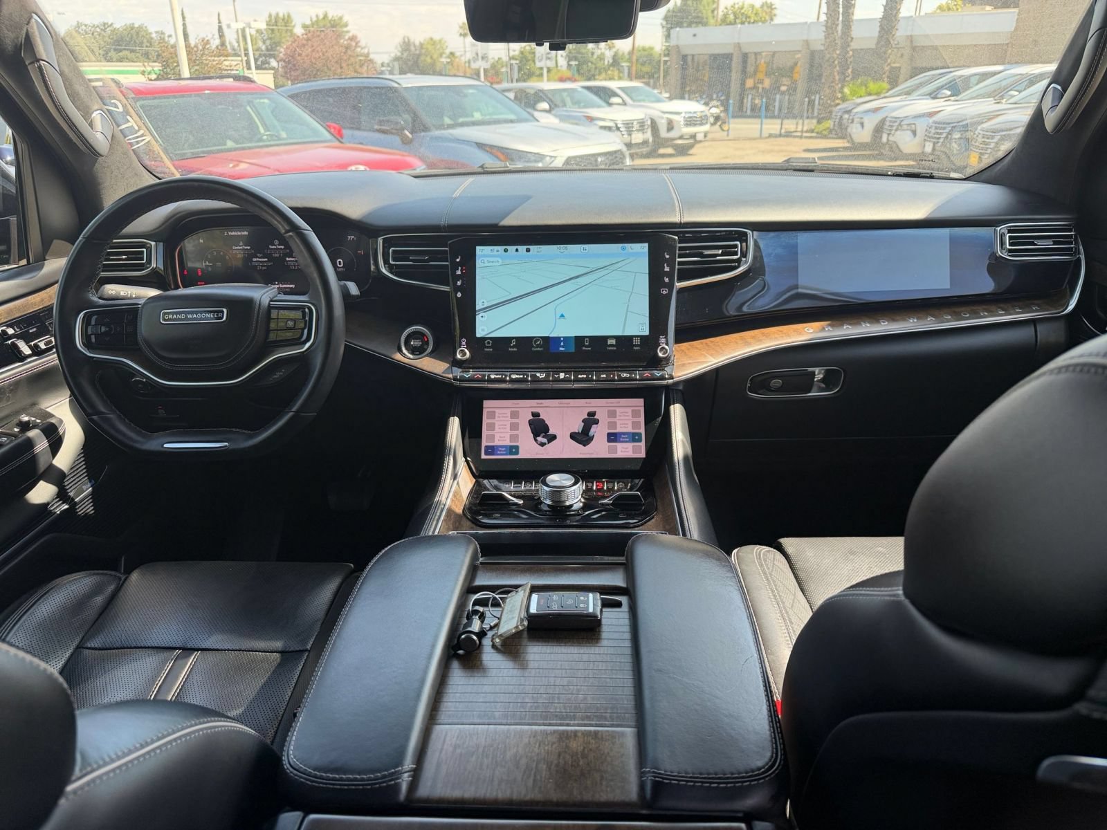 Thumbnail: 2023 Jeep Grand Wagoneer - 33