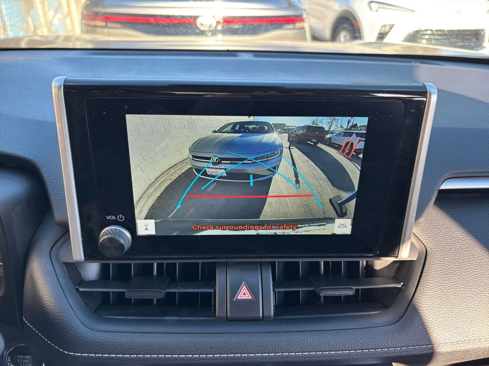 Thumbnail: 2025 Toyota RAV4 - 17