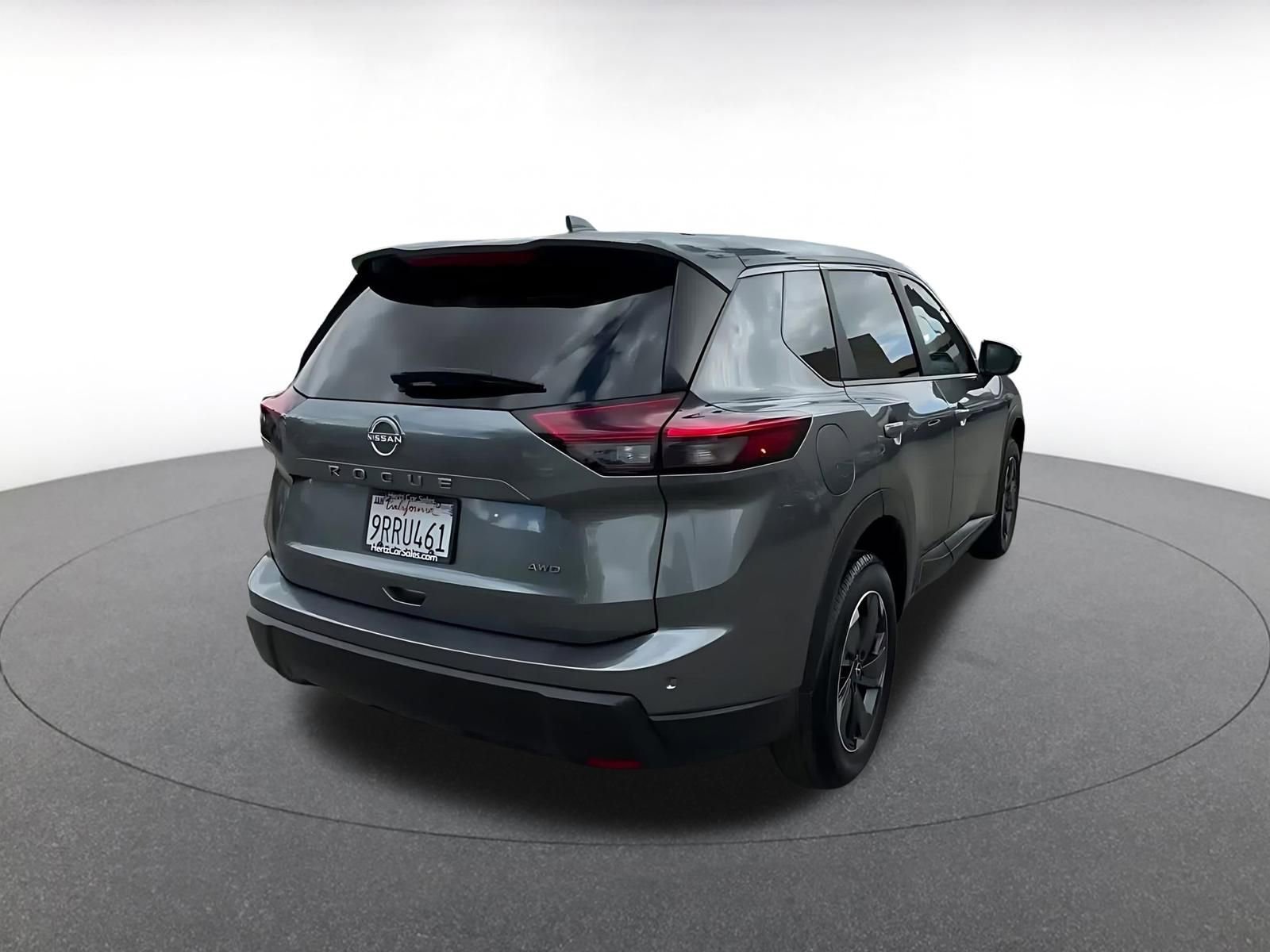 Thumbnail: 2025 Nissan Rogue - 15
