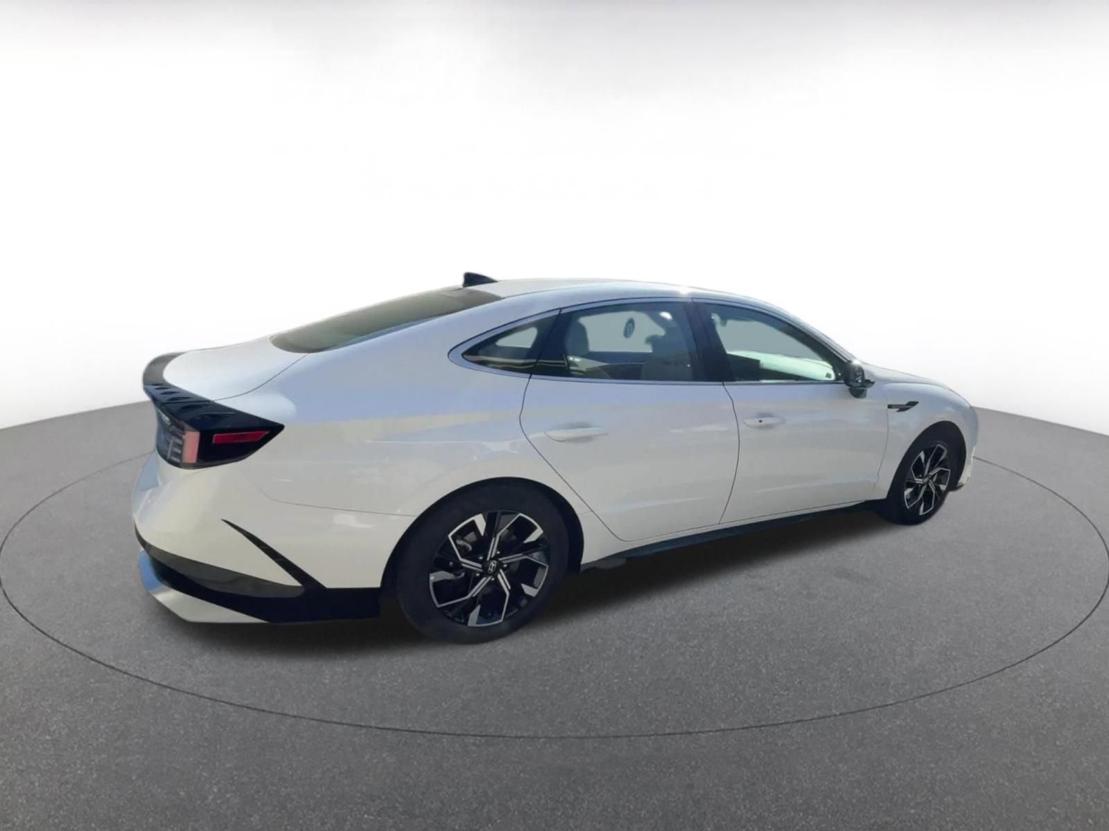 Thumbnail: 2025 Hyundai Sonata - 15