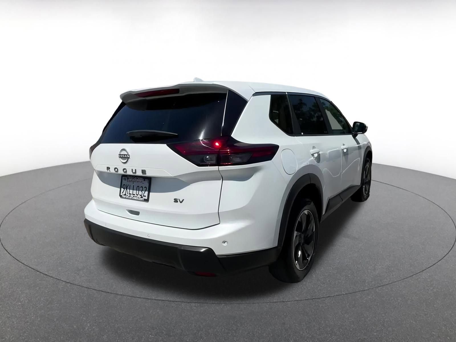 Thumbnail: 2024 Nissan Rogue - 13