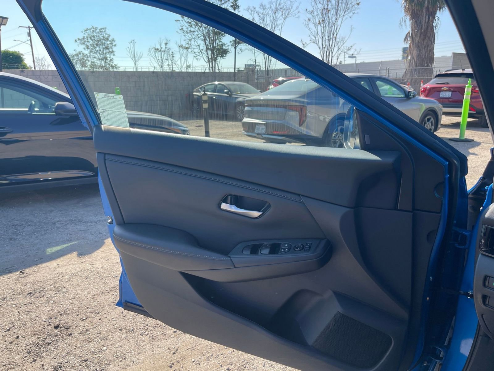 Thumbnail: 2025 Nissan Sentra - 18