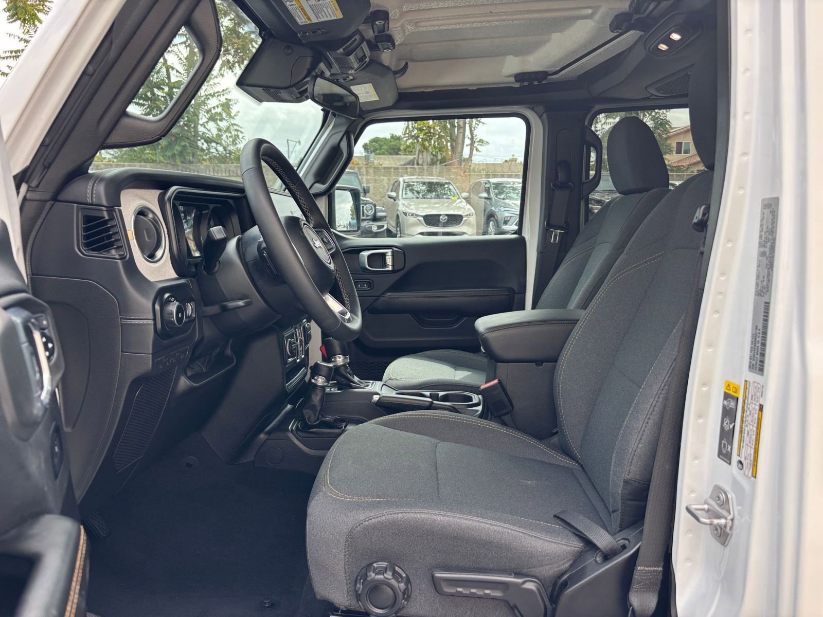 Thumbnail: 2025 Jeep Wrangler - 27