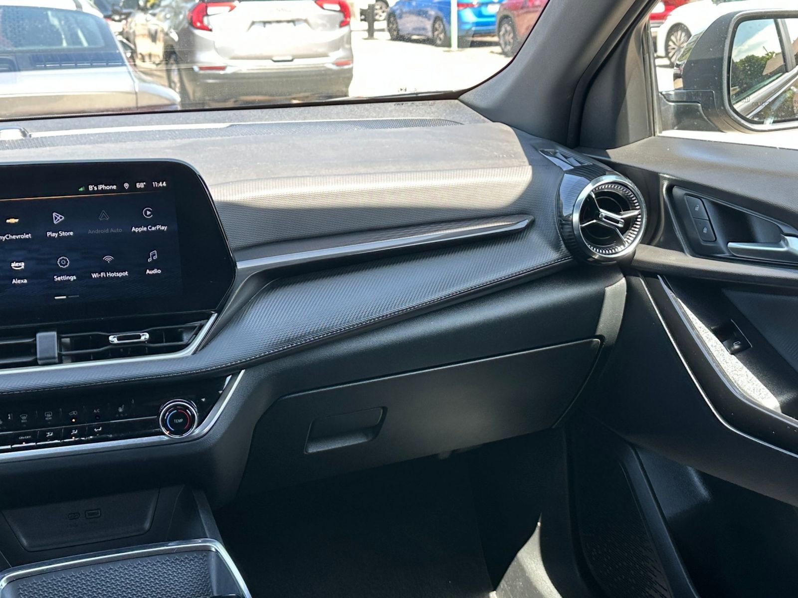 Thumbnail: 2025 Chevrolet Equinox - 35