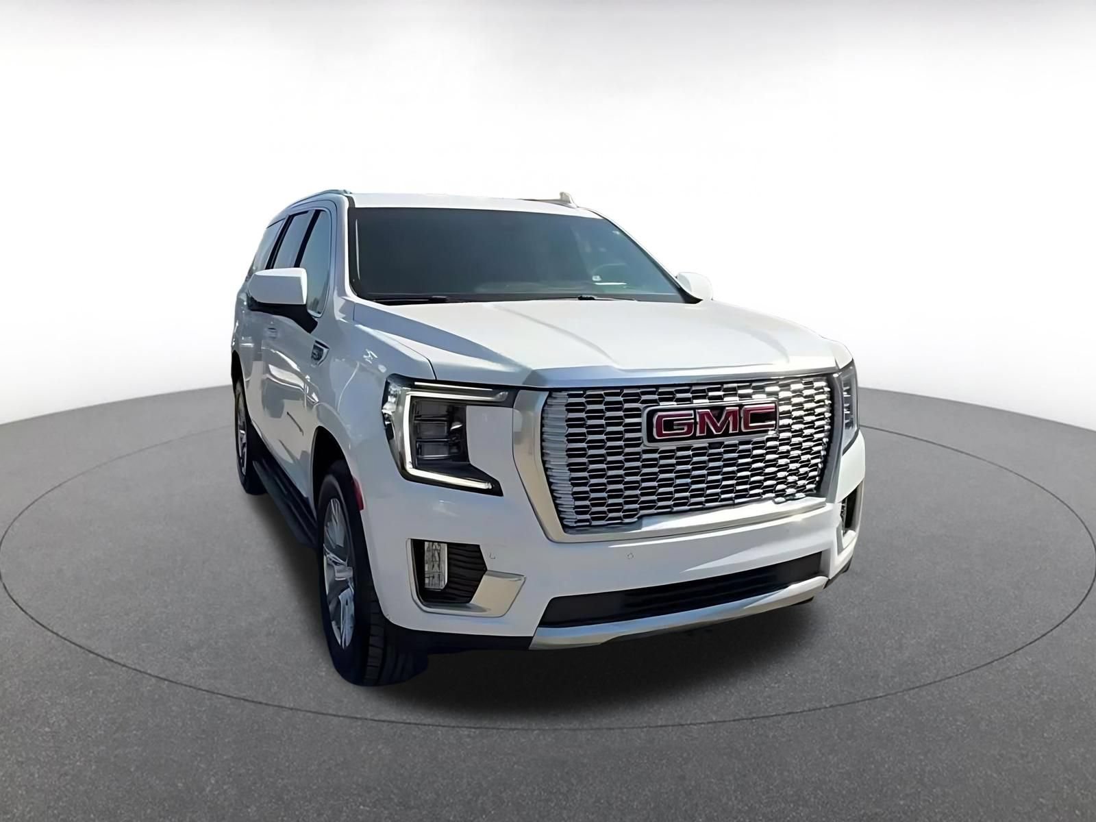 Thumbnail: 2023 GMC Yukon - 3