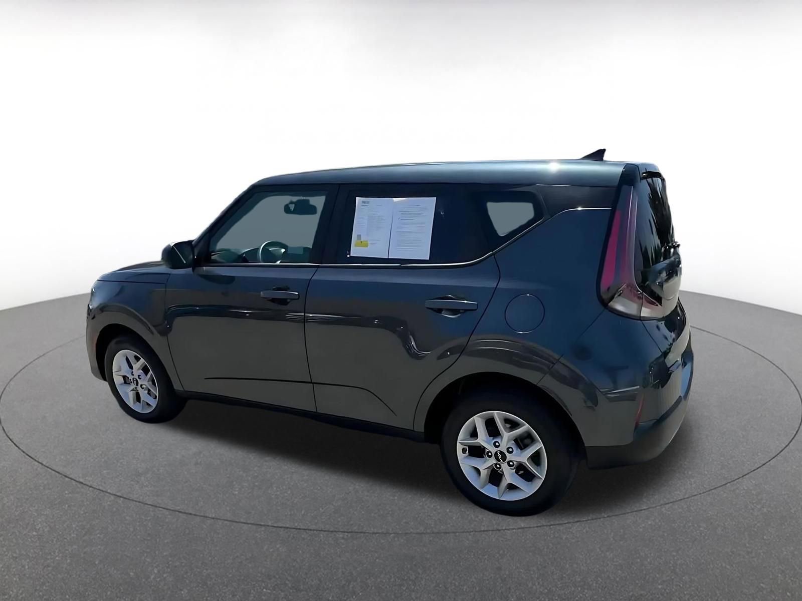 Thumbnail: 2025 Kia Soul - 10