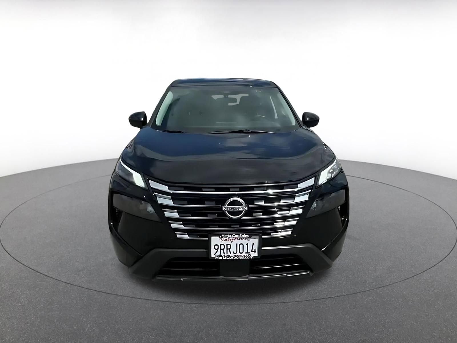Thumbnail: 2025 Nissan Rogue - 4