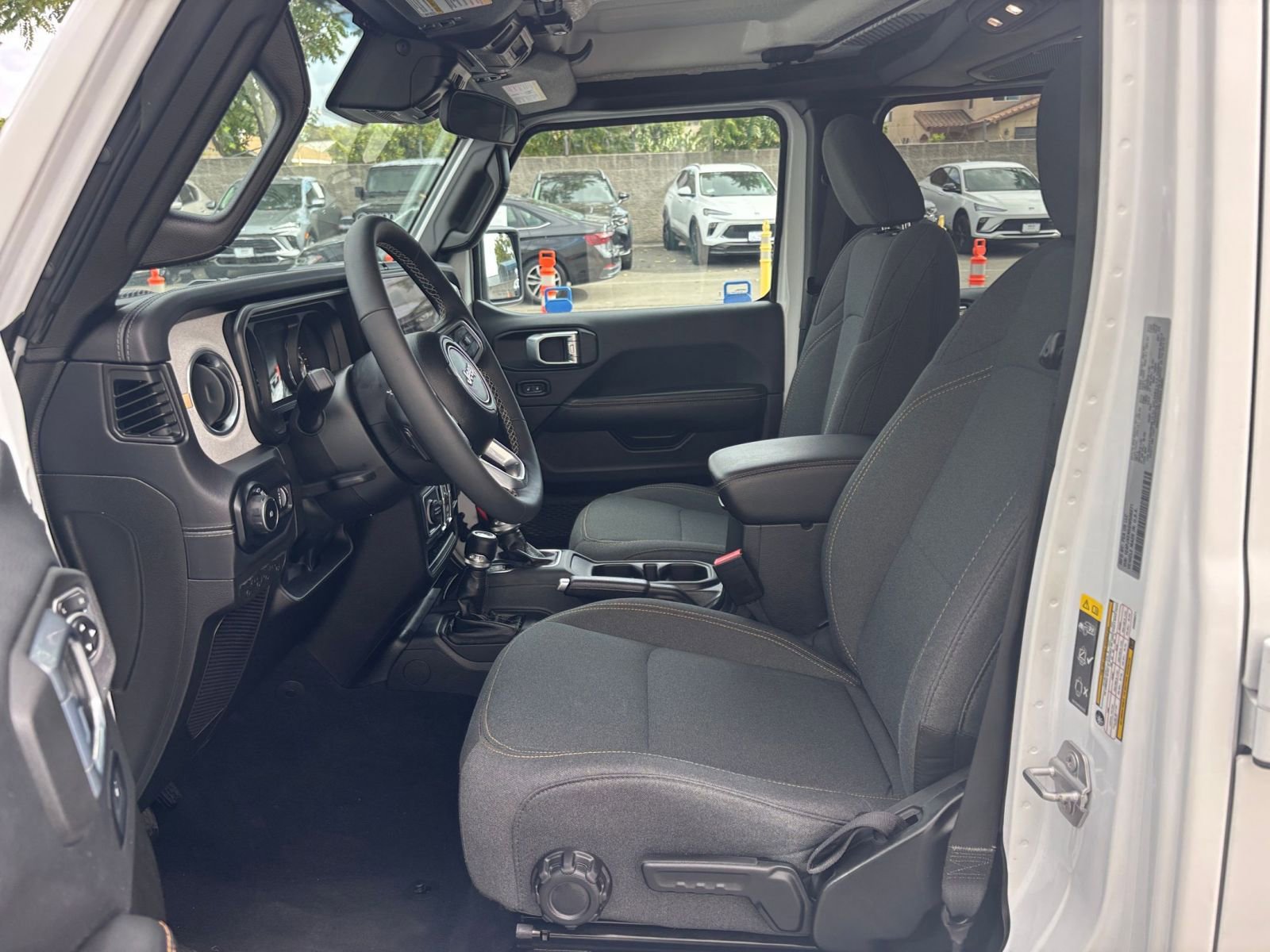 Thumbnail: 2025 Jeep Wrangler - 27